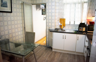 Reventa - Apartamento / Piso - Torrevieja - Torrevieja Centro