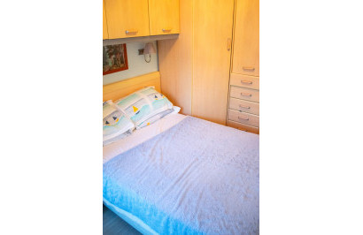 Reventa - Apartamento / Piso - Torrevieja - Torrevieja Centro