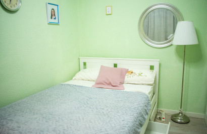 Reventa - Apartamento / Piso - Torrevieja - Torrevieja Centro