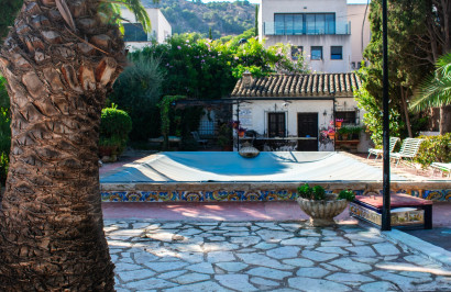 Resale - Detached Villa - Alicante - Albufereta