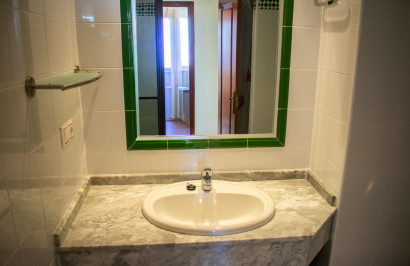 Resale - Apartment / Flat - Torrevieja - Playa de los Locos