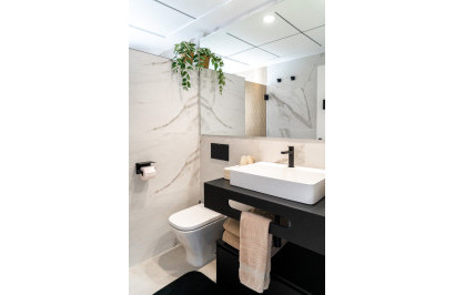 Reventa - Apartamento / Piso - Orihuela Costa - La Zenia