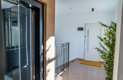 Reventa - Apartamento / Piso - Orihuela Costa - La Zenia