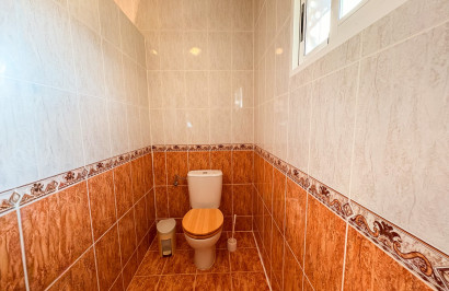 Reventa - Finca / Propiedad de Campo - Crevillente