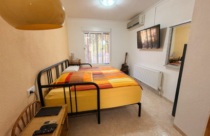 Reventa - Finca / Propiedad de Campo - Crevillente