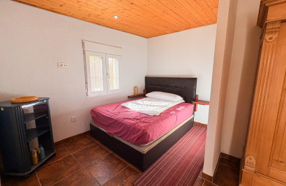 Reventa - Finca / Propiedad de Campo - Crevillente