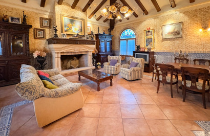 Reventa - Finca / Propiedad de Campo - Elche - Altzabares Alto