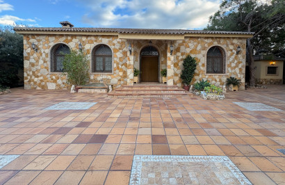 Reventa - Finca / Propiedad de Campo - Elche - Altzabares Alto
