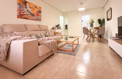 Resale - Semi - Detached Villa - Arenales del Sol - Arenales Del Sol