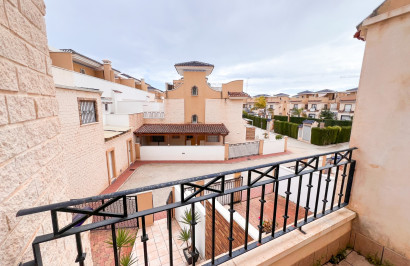 Herverkoop - Halfvrijstaande villa - Pilar de la Horadada