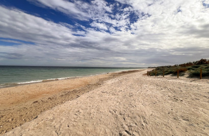 Herverkoop - Halfvrijstaande villa - Pilar de la Horadada