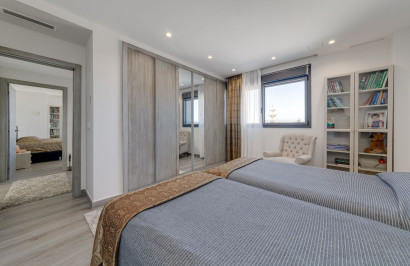 Herverkoop - Vrijstaande villa - Torrevieja