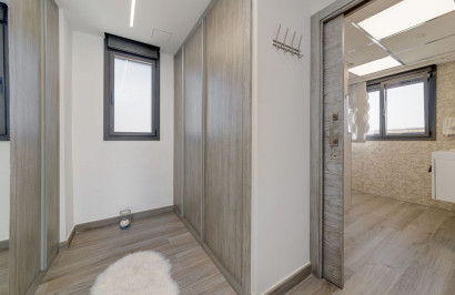 Herverkoop - Vrijstaande villa - Torrevieja