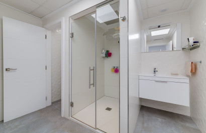 Herverkoop - Vrijstaande villa - Torrevieja