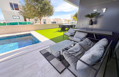 Reventa - Apartamento / Piso - Guardamar del Segura - Urbanizaciones