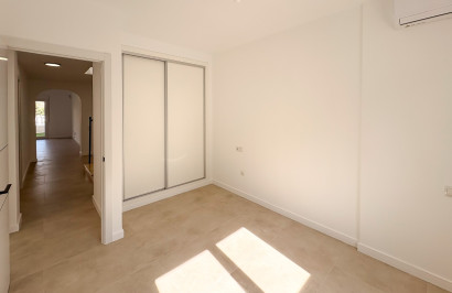 Reventa - Villa Pareada - El Campello - Pueblo Acantilado - Venta Lanuza