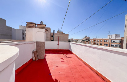 Resale - Apartment / Flat - Torrevieja