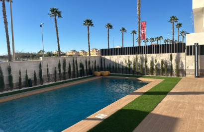 Reventa - Villa independiente - Ciudad Quesada - Doña Pepa