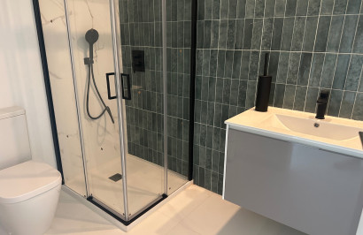 Reventa - Apartamento / Piso - San Miguel de Salinas