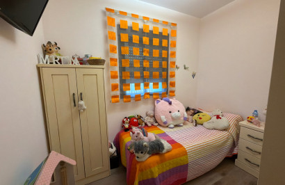 Herverkoop - Halfvrijstaande villa - Dolores