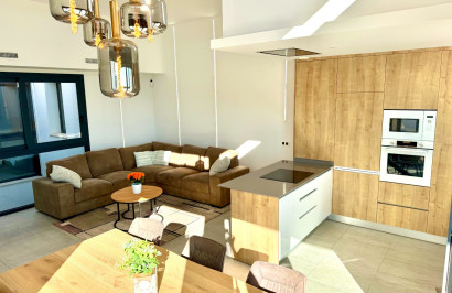 Revente - Villa Individuelle - San Miguel de Salinas