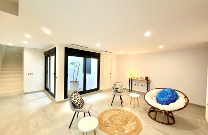 Revente - Villa Individuelle - San Miguel de Salinas