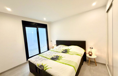 Revente - Villa Individuelle - San Miguel de Salinas