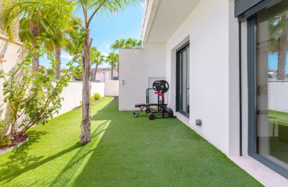 Resale - Detached Villa - San Miguel de Salinas