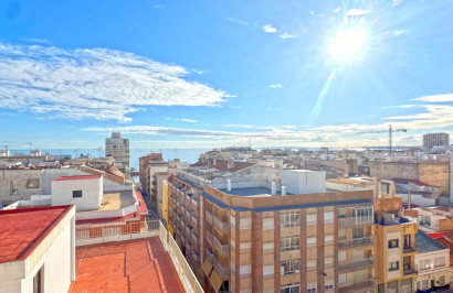 Reventa - Apartamento / Piso - Torrevieja - Playa del Cura