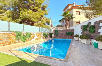 Reventa - Villa independiente - Orihuela Costa - Villamartín