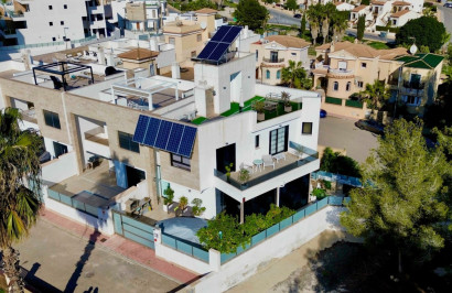 Reventa - Villa independiente - Orihuela Costa - Villamartín