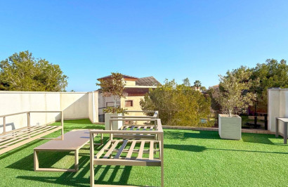 Reventa - Villa independiente - Orihuela Costa - Villamartín