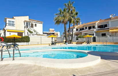 Resale - Apartment / Flat - Torrevieja - Torrelamata - La Mata