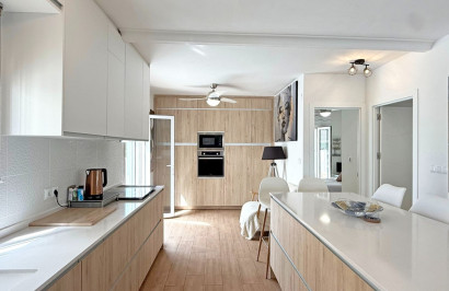 Resale - Detached Villa - Orihuela Costa - Villamartín