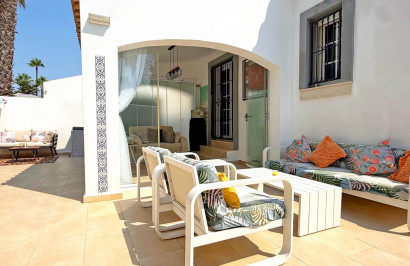 Resale - Detached Villa - Orihuela Costa - Villamartín