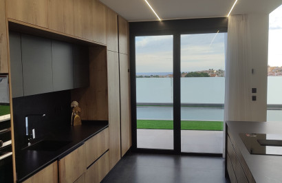 Obra nueva - Villa independiente - Torrevieja - Los Balcones - Los Altos del Edén