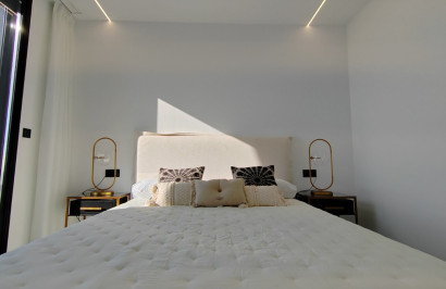 Obra nueva - Villa independiente - Torrevieja - Los Balcones - Los Altos del Edén