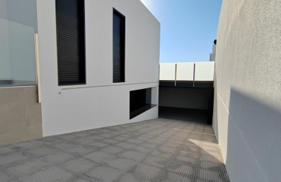 Obra nueva - Villa independiente - Torrevieja - Los Balcones - Los Altos del Edén