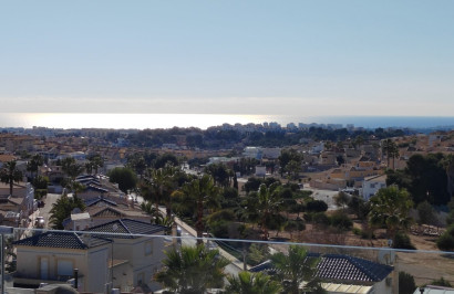 Obra nueva - Villa independiente - Torrevieja - Los Balcones - Los Altos del Edén