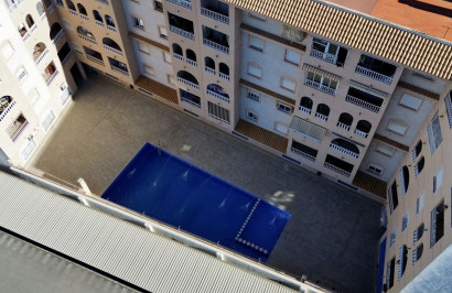 Resale - Apartment / Flat - Torrevieja - El Molino