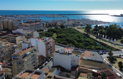 Resale - Apartment / Flat - Torrevieja