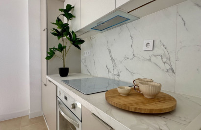 Resale - Apartment / Flat - Torrevieja