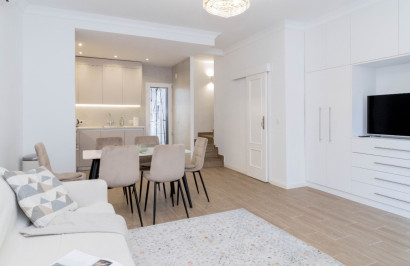 Herverkoop - Stadshuis - Orihuela Costa - La Zenia