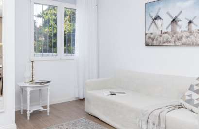 Herverkoop - Stadshuis - Orihuela Costa - La Zenia