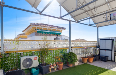 Resale - Town House - Torrevieja