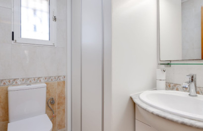 Resale - Town House - Torrevieja