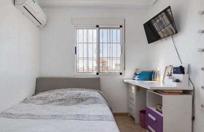 Resale - Town House - Torrevieja