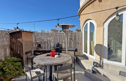 Resale - Town House - Orihuela Costa - Villamartín