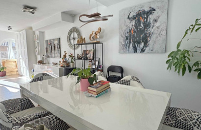 Resale - Town House - Orihuela Costa - Villamartín