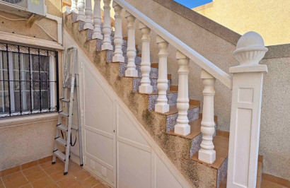 Resale - Town House - Orihuela Costa - Villamartín